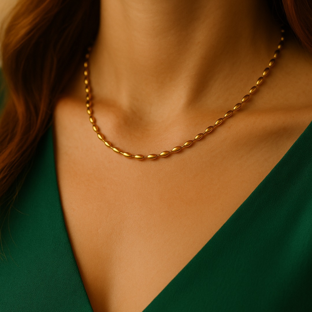 Gargantilla de cuentas ovaladas de Acero inoxidable chapada en oro 18K
