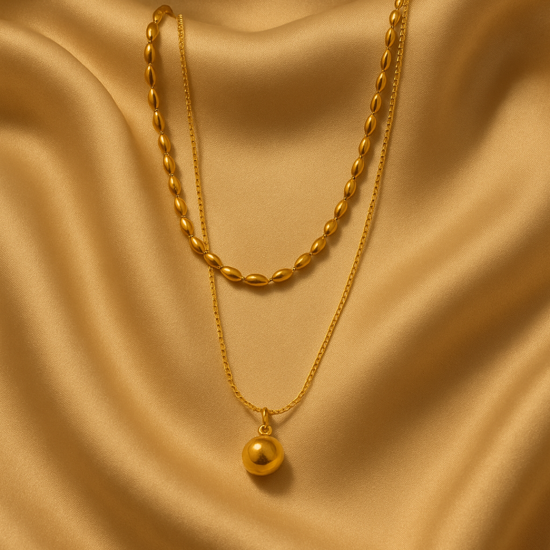 collar doble capa en cadenas de cuenta con colgante de esfera pulida en acero inoxidable chapado en oro 18 quilates