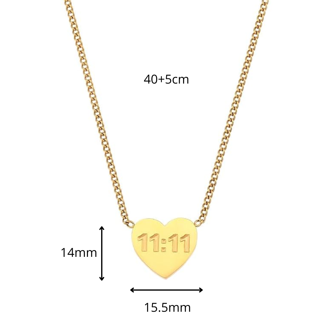 Collar en forma de corazón con número angelical 11:11 chapada en oro 18K de acero inoxidable